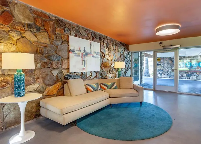 Best Western Plus Papago Inn & Resort